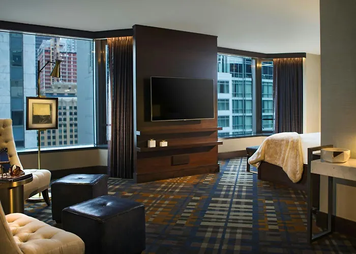 Renaissance Downtown